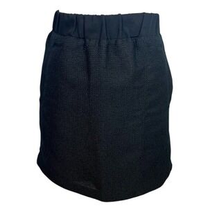 NWOT, LOFT Black Textured Lined Chic and Casual Mini Skirt‎ Size Medium